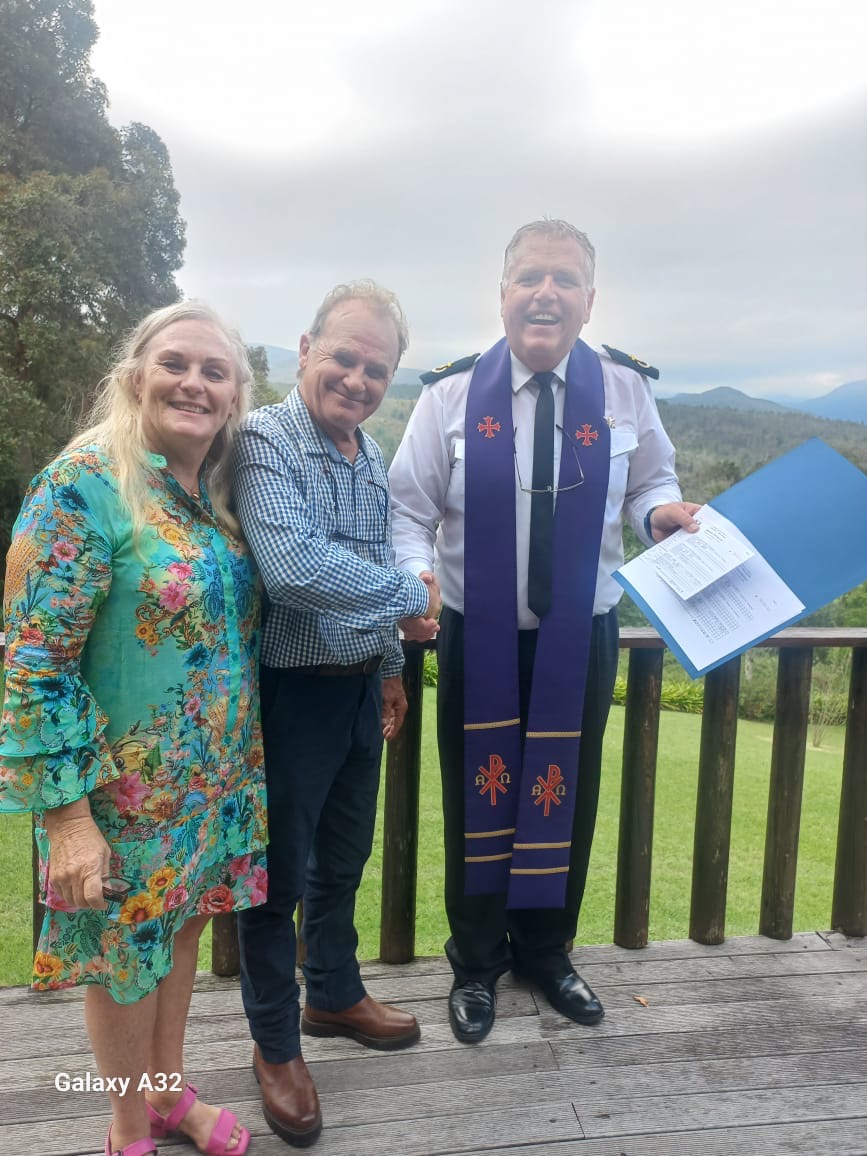 Wedding ceremony by Dr. Gerrit Rademeyer in Jan Kempdorp