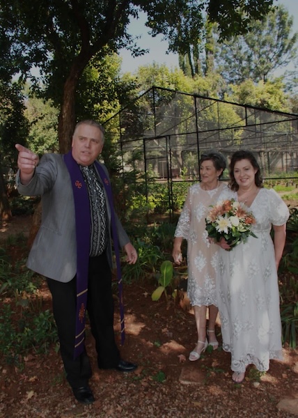 Wedding ceremony by Dr. Gerrit Rademeyer in Jan Kempdorp